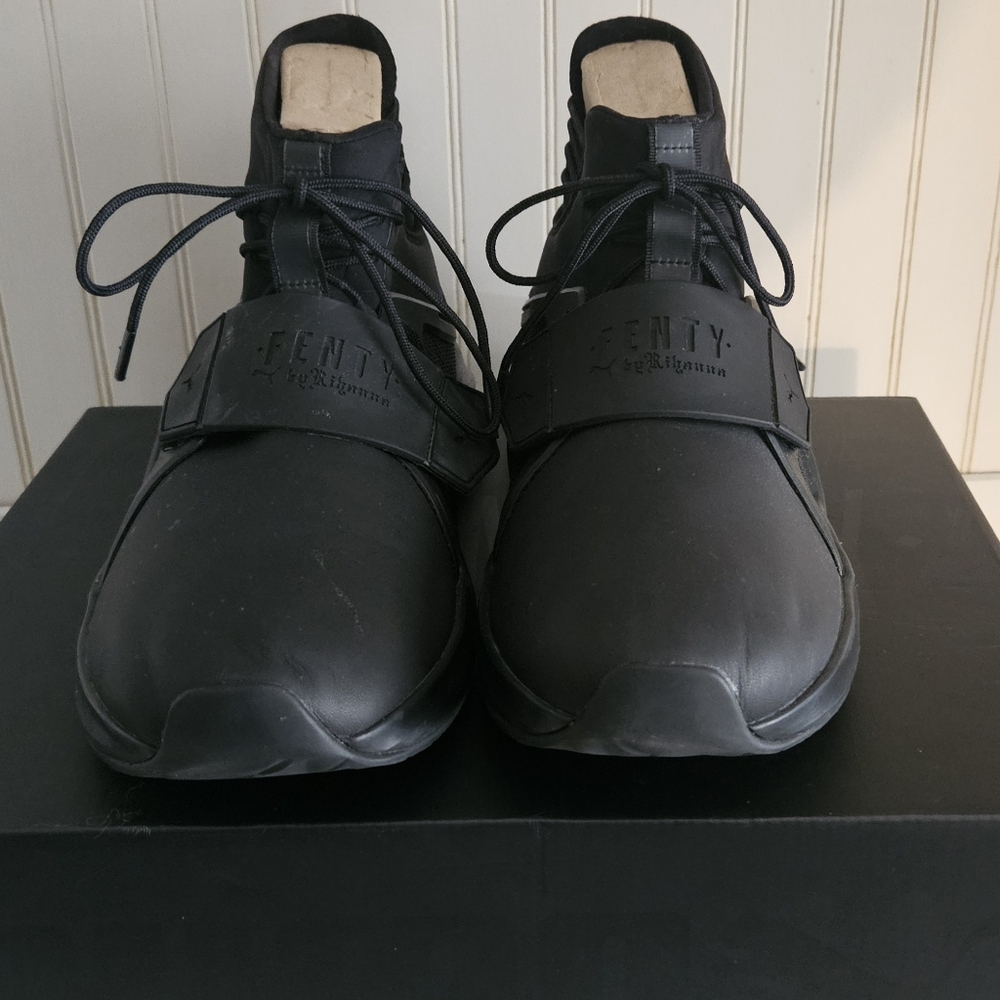 FENTY X PUMA TRAINER HI BLACK Women sz 8